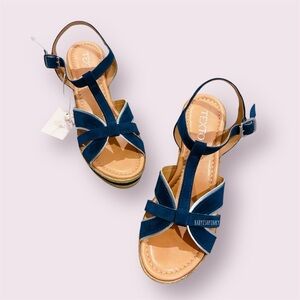 Stylish Strap Buckled Wedges